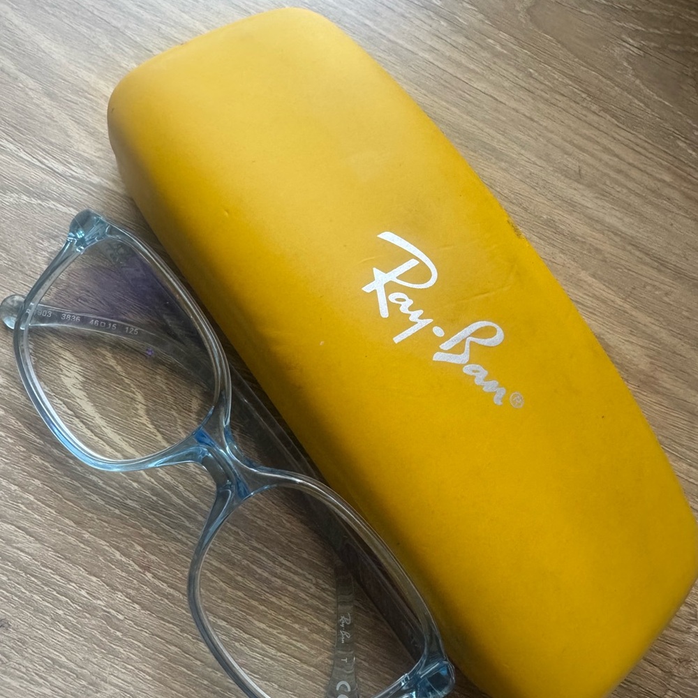 Ray-Ban Blue Glasses with Yellow Case
